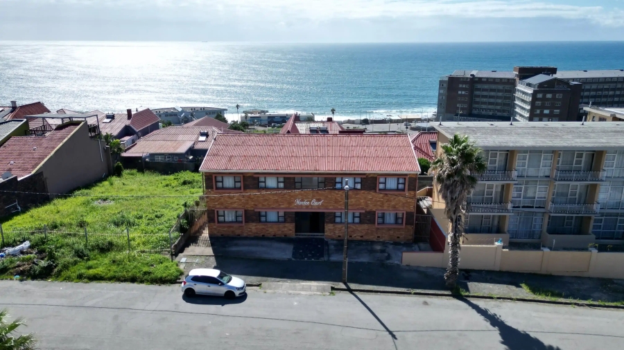 2 Bedroom Property for Sale in Quigney Eastern Cape